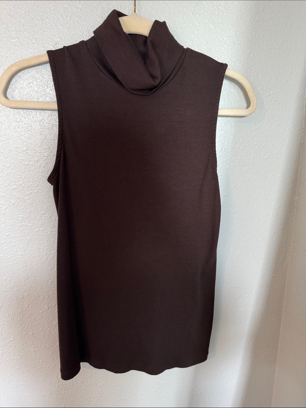 Micheal Stars Sleeveless Turtleneck - Dark Espresso